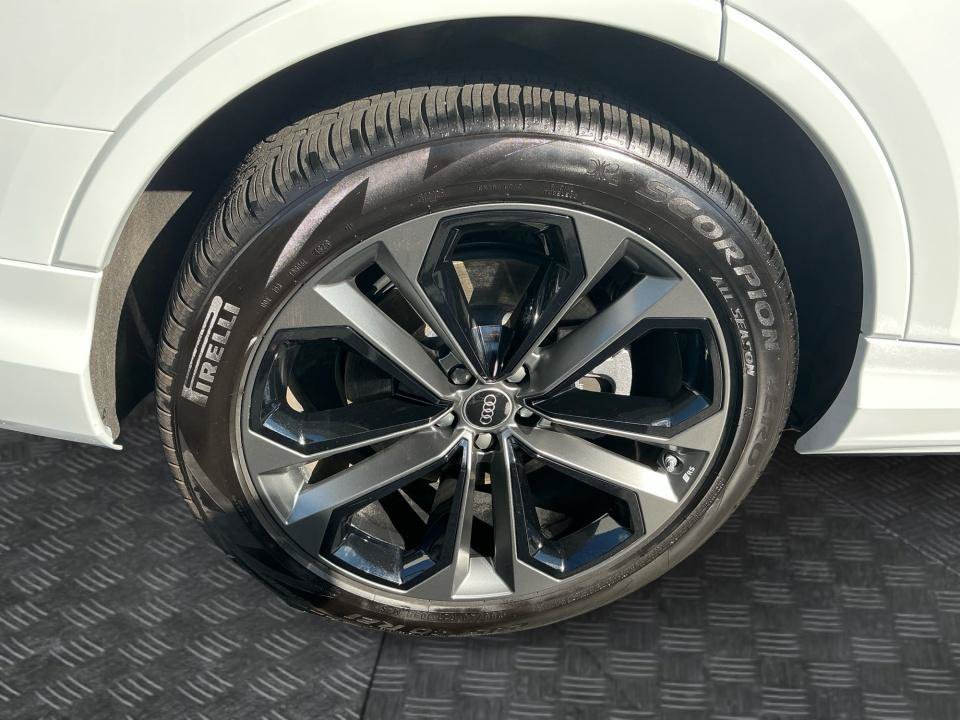 Used 2026 Audi Q7 3.0T Premium Plus AWD/4WD image 29