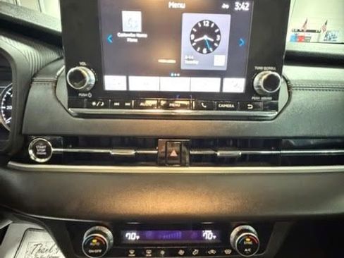 Used 2022 Mitsubishi Outlander ES image 21