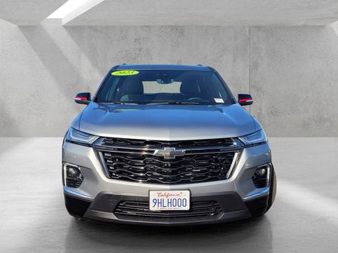 Used 2023 Chevrolet Traverse Premier w/ Redline Edition image 2