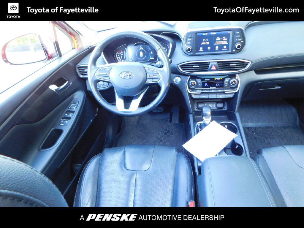 Used 2020 Hyundai Santa Fe SEL FWD image 2
