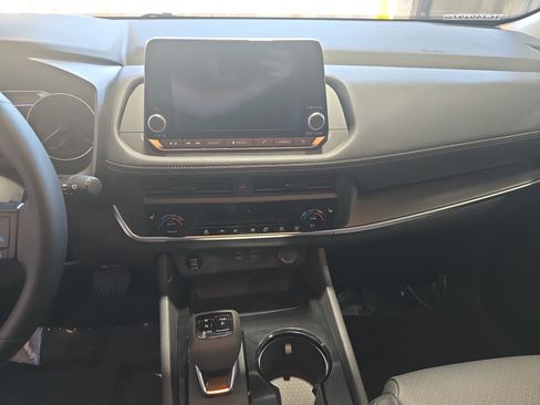 Used 2026 Nissan Rogue Dark Armor FWD image 21