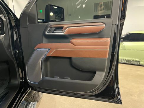 Used 2025 GMC Sierra 2500 Denali Ultimate w/ Max Trailering Package image 43