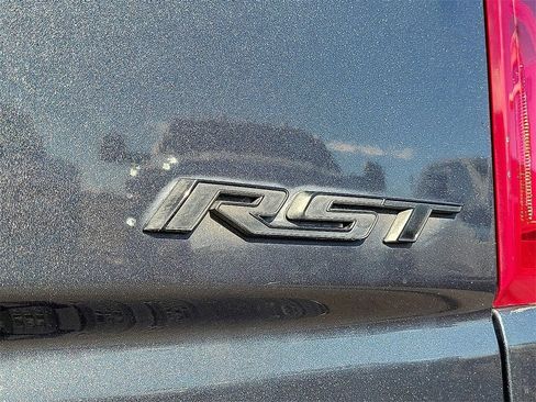 Used 2021 Chevrolet Silverado 1500 RST w/ Z71 Off-Road Package image 9