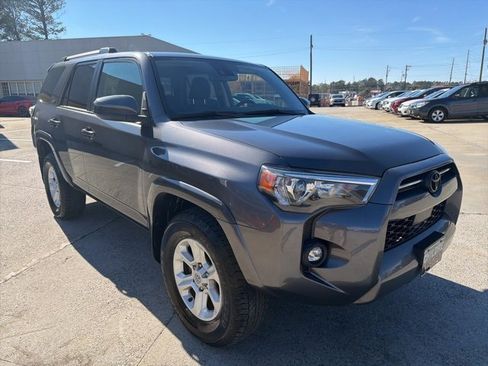 Used 2023 Toyota 4Runner SR5 image 4
