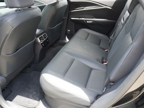 Certified 2025 Lexus RX 350 FWD w/ Accessory Package image 27