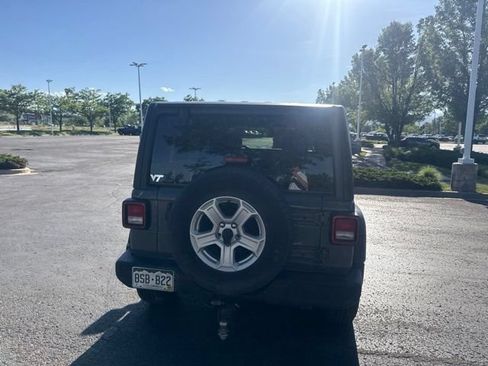 Used 2021 Jeep Wrangler Unlimited Sport AWD/4WD image 7