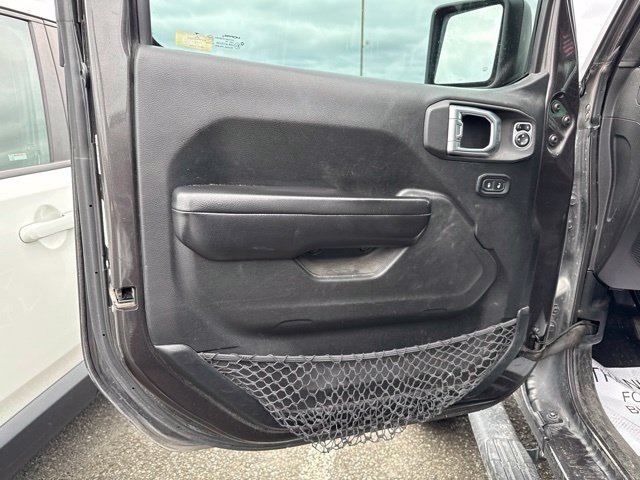 Used 2019 Jeep Wrangler Unlimited Sport S AWD/4WD image 6