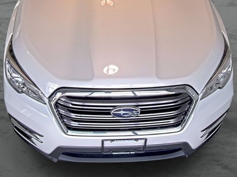 Used 2019 Subaru Ascent Limited AWD/4WD image 18