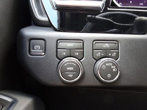 New 2026 Chevrolet Silverado 1500 LT AWD/4WD image 12