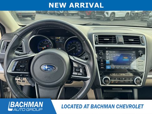 Used 2018 Subaru Outback 3.6R Limited AWD/4WD image 7