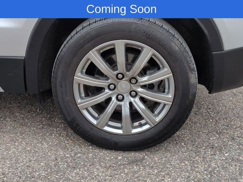 Used 2021 Cadillac XT4 Premium Luxury image 13