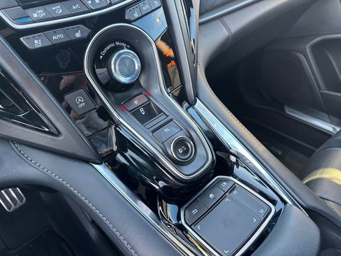 Used 2019 Acura RDX A-Spec image 18