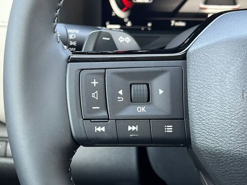 New 2026 Nissan Pathfinder SL image 20