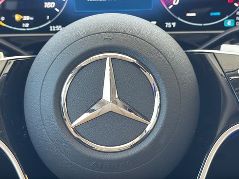 New 2026 Mercedes-Benz E 450 4MATIC Sedan image 27