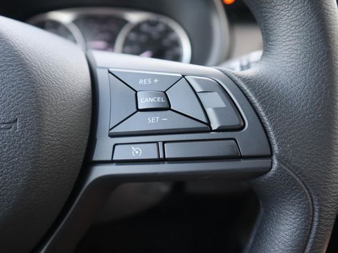 Used 2025 Nissan Kicks Play S image 20