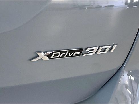 Used 2022 BMW X3 xDrive30i w/ M Sport Package 2 AWD/4WD image 9
