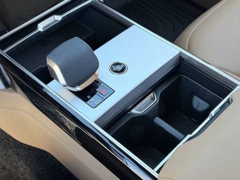 New 2026 Land Rover Range Rover SE AWD/4WD image 10