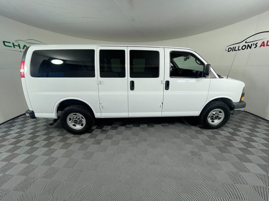 Used 2013 GMC Savana 2500 LT w/ LT Preferred Equipment Group RWD image 9