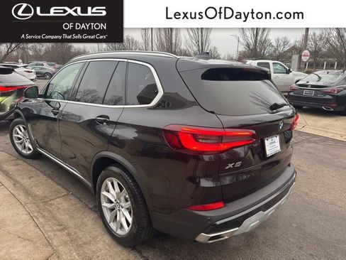 Used 2023 BMW X5 xDrive40i w/ Parking Assistance Package image 5