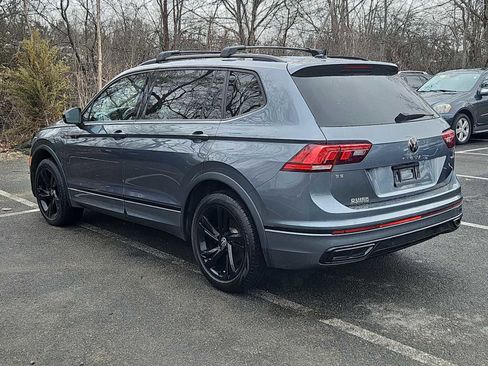Used 2024 Volkswagen Tiguan SE R-Line image 5