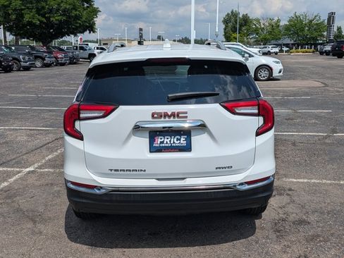 Used 2022 GMC Terrain SLT AWD/4WD image 7