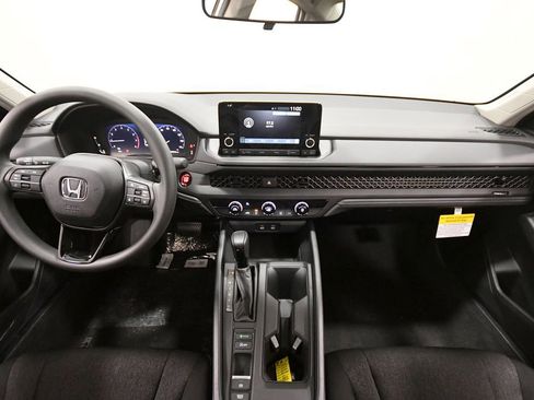 New 2026 Honda Accord LX image 15