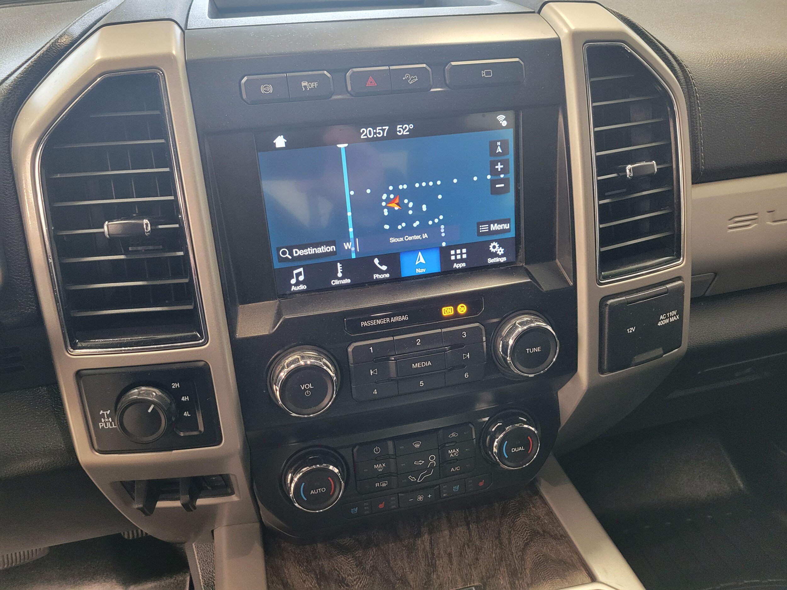 Used 2019 Ford F250 Lariat w/ Chrome Package AWD/4WD image 16