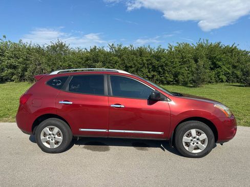 Used 2015 Nissan Rogue S w/ Convenience Package image 10