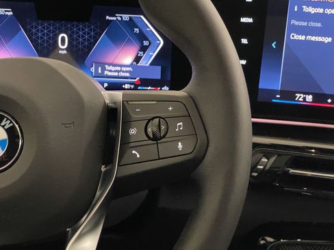 Used 2025 BMW X1 xDrive28i w/ Premium Package image 30