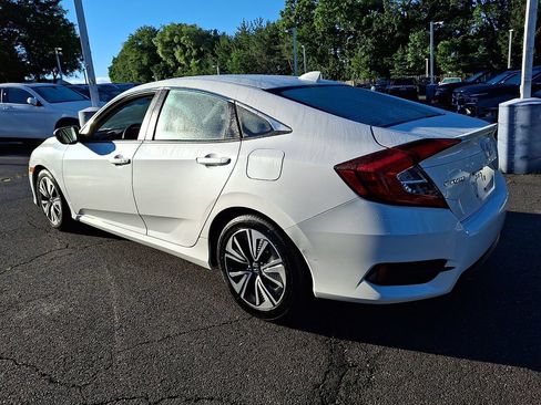 Used 2016 Honda Civic EX-L image 6