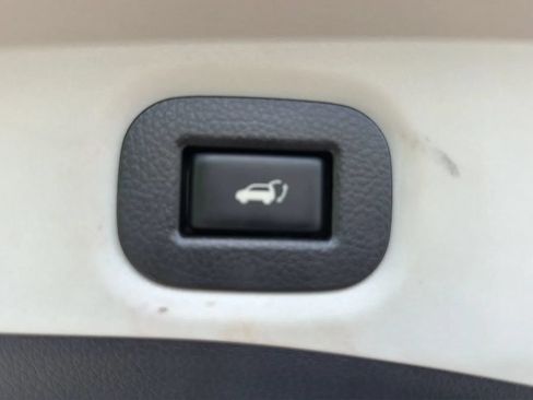 Used 2014 Nissan Rogue SV w/ SV Premium Package AWD/4WD image 60