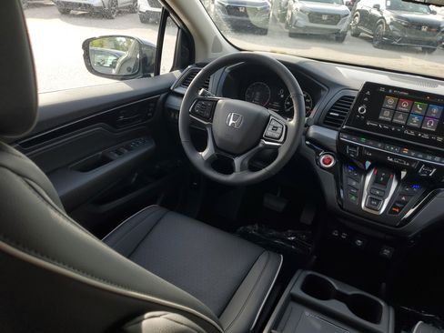 New 2026 Honda Odyssey Elite image 15