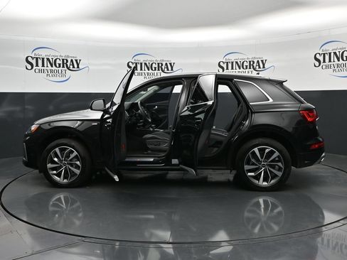 Used 2024 Audi Q5 2.0T Premium Plus w/ Premium Plus Package AWD/4WD image 37