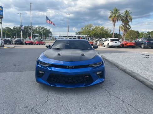 Used 2018 Chevrolet Camaro SS RWD image 1