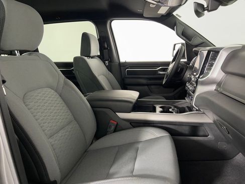 Used 2025 RAM 1500 Big Horn image 33