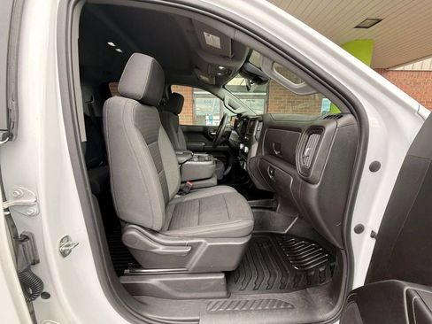 Used 2023 GMC Sierra 1500 Pro w/ Pro Value Package AWD/4WD image 15