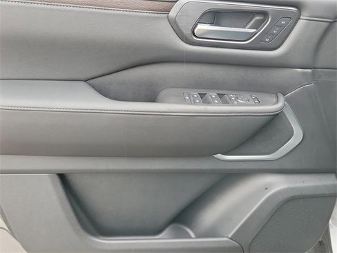 New 2025 Nissan Armada Platinum w/ Convenience Package image 21