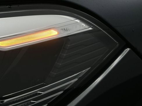 Used 2021 BMW X5 sDrive40i w/ Convenience Package image 12