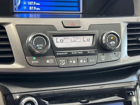 Used 2014 Honda Odyssey EX image 26