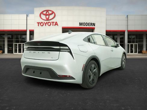 New 2026 Toyota Prius Plug-In Hybrid image 20