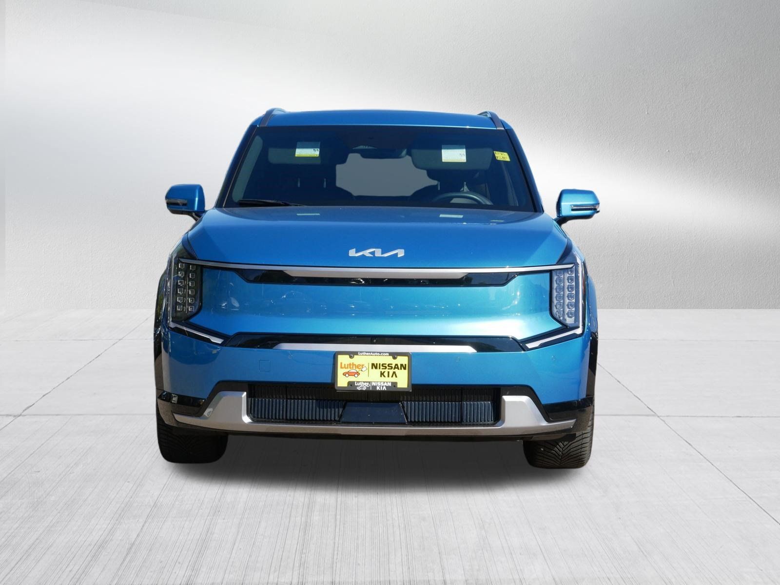 Certified 2024 Kia EV9 Land AWD/4WD image 2