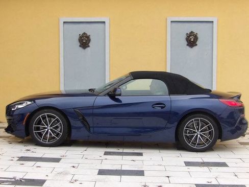 Used 2020 BMW Z4 sDrive30i w/ Premium Package image 17