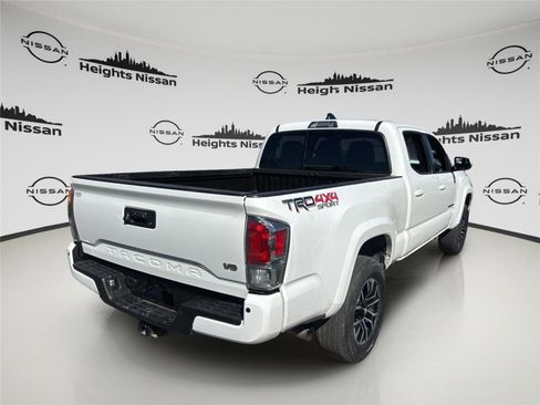 Used 2020 Toyota Tacoma TRD Sport w/ TRD Premium Sport Package image 8