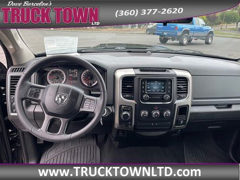 Used 2019 RAM 1500 Classic SLT AWD/4WD image 13