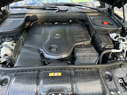 Certified 2024 Mercedes-Benz GLS 450 4MATIC image 55