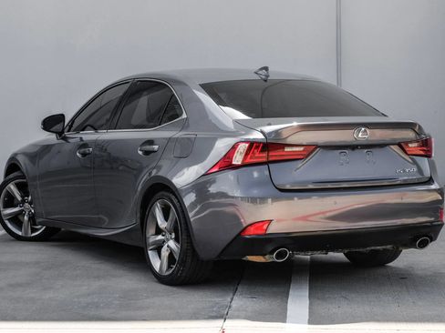 Used 2015 Lexus IS 350 w/ Navigation System Package RWD image 6