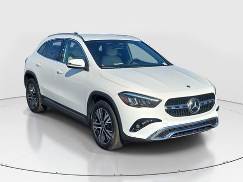 Certified 2026 Mercedes-Benz GLA 250 4MATIC image 3