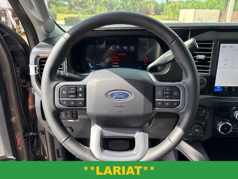 New 2026 Ford F250 Lariat w/ Lariat Premium Package AWD/4WD image 17