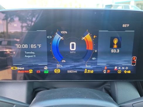 Used 2025 Chevrolet Equinox EV LT FWD image 30