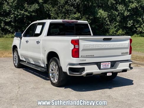 Used 2021 Chevrolet Silverado 1500 High Country w/ Technology Package AWD/4WD image 5